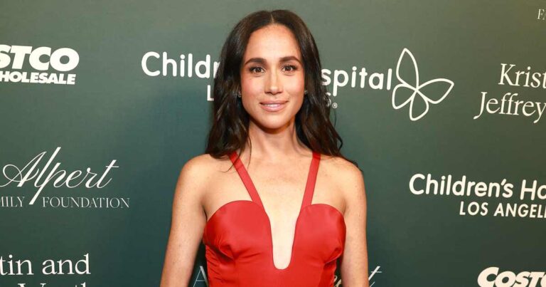 Meghan Markle Makes Surprise Appearance at Los Angeles Charity Gala 02 2024