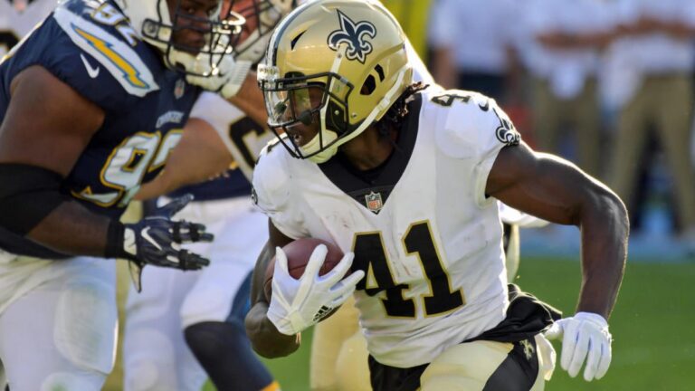 usatsi 10230913 alvin kamara saints