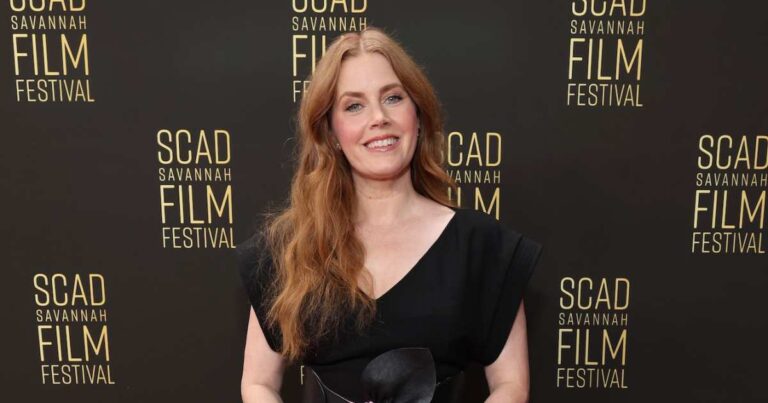 GettyImages 2181806786 Amy Adams