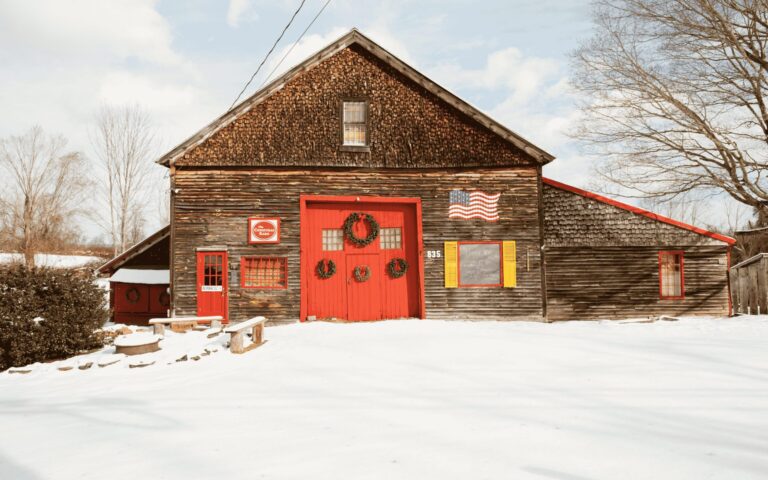 Christmas Barn Woodstock ©KindraClineff 1 scaled