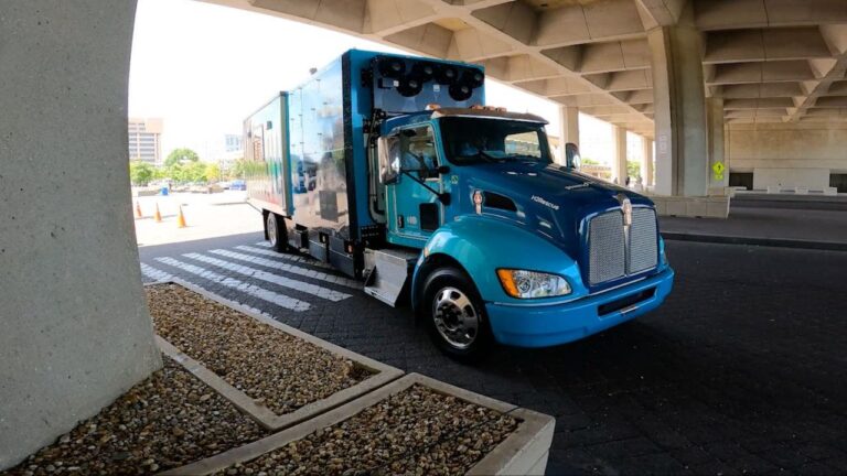 1 hydrogen powered rescue truck just smashed a world record and it only spits out water