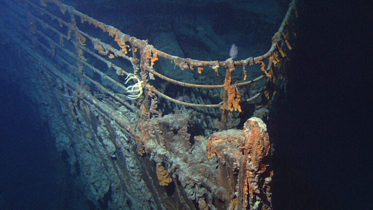 Titanic wreck bow