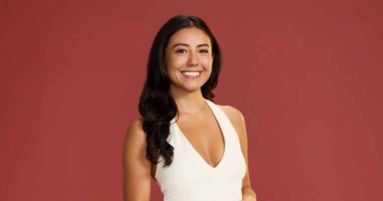 Every Time Bachelor Nation Stars Left Before the Final Rose Ceremony Rose Sombke